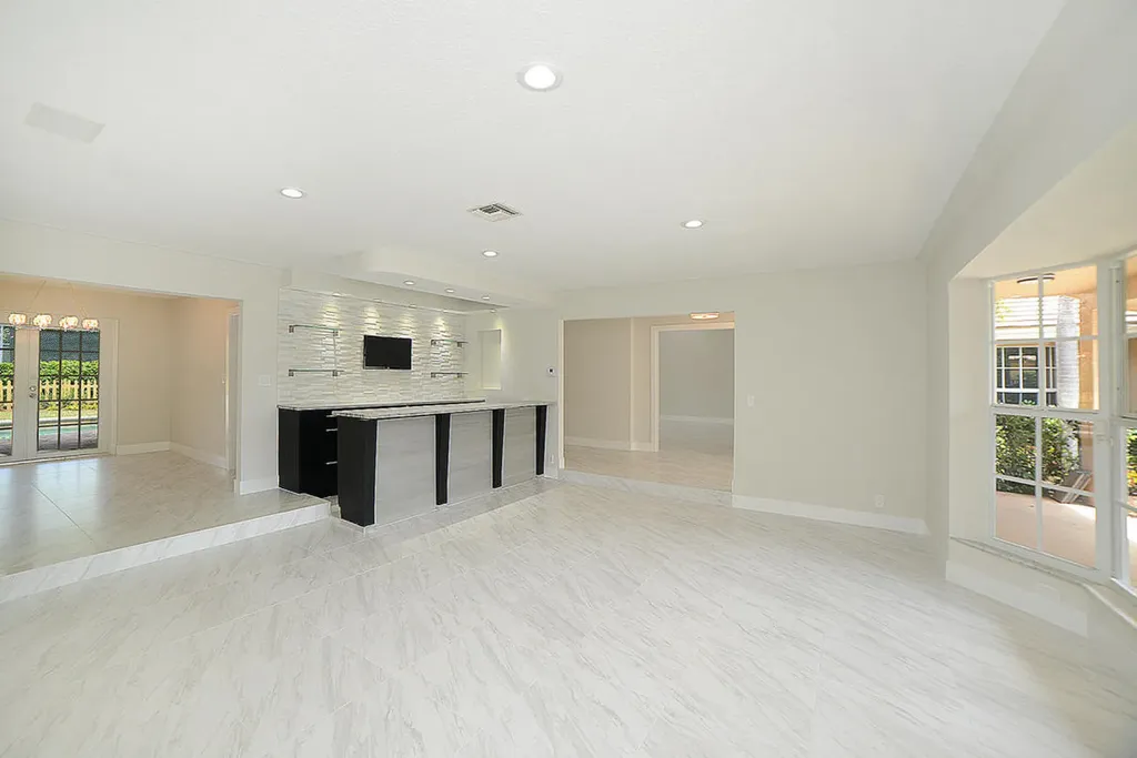 6943 Giralda Circle Boca Raton FL 33433