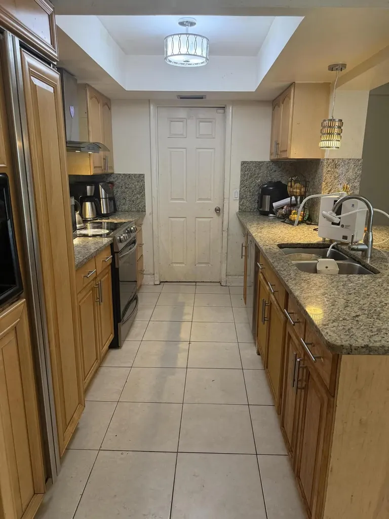 6739 Patricia Drive West Palm Beach FL 33413