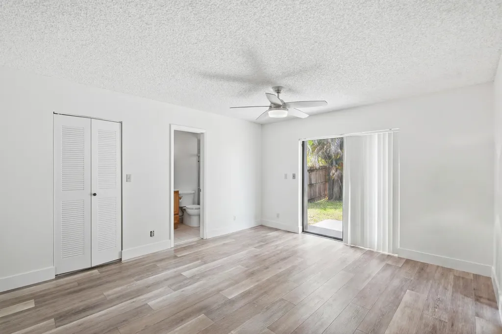 8300 SW 41st Street Davie FL 33328