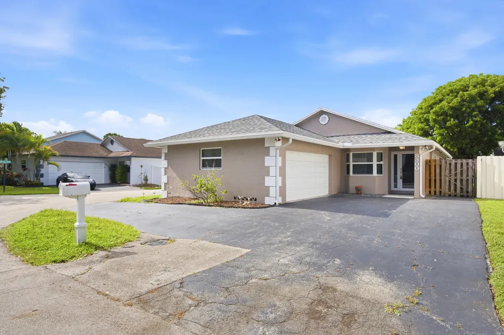 8300 SW 41st Street Davie FL 33328