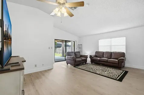 8300 SW 41st Street Davie FL 33328