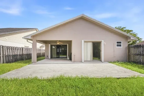 8300 SW 41st Street Davie FL 33328