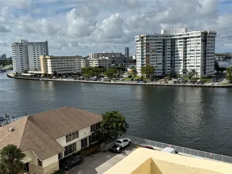 1833 S Ocean Drive Hallandale Beach FL 33009