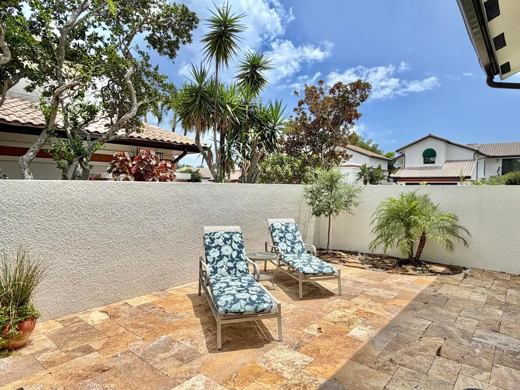 6411 Via Rosa Boca Raton FL 33433