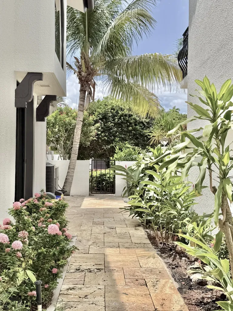 6411 Via Rosa Boca Raton FL 33433