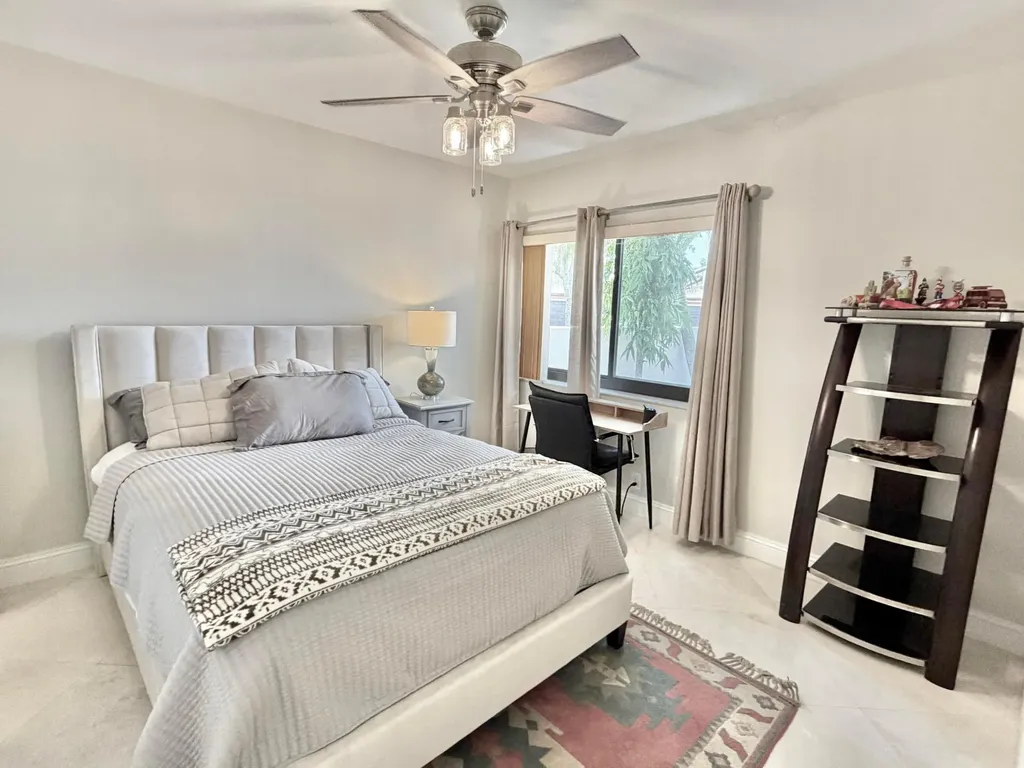 6411 Via Rosa Boca Raton FL 33433