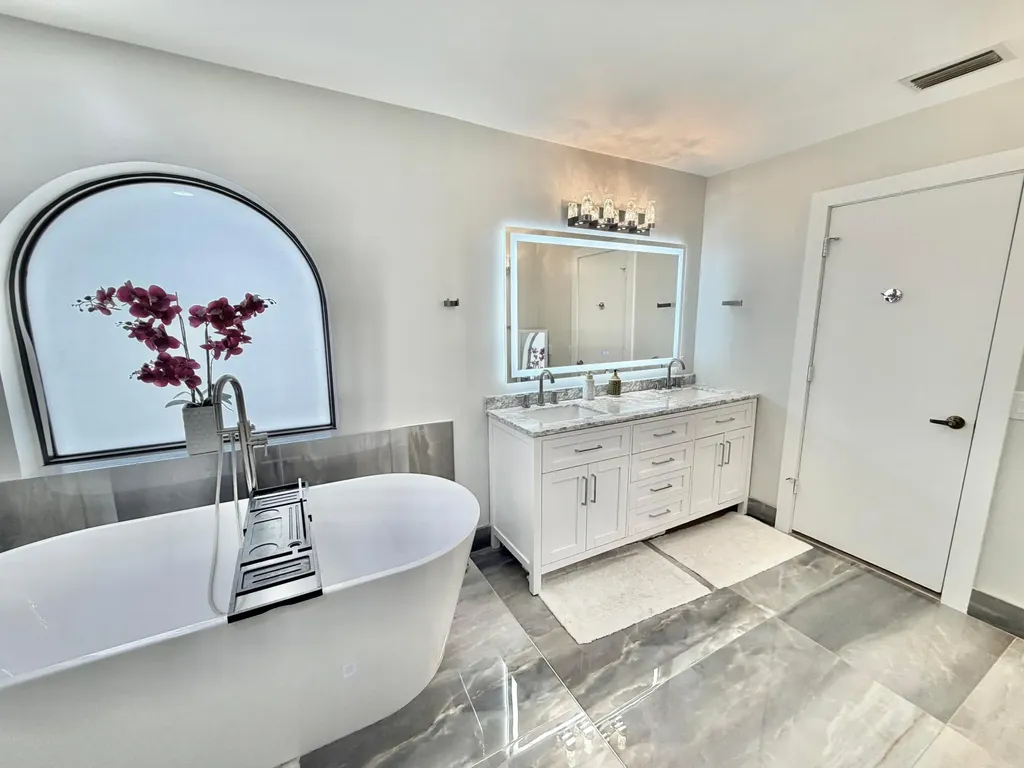 6411 Via Rosa Boca Raton FL 33433