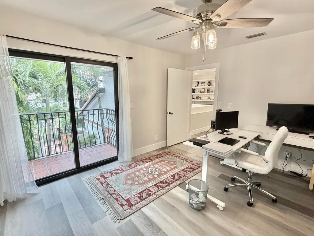 6411 Via Rosa Boca Raton FL 33433