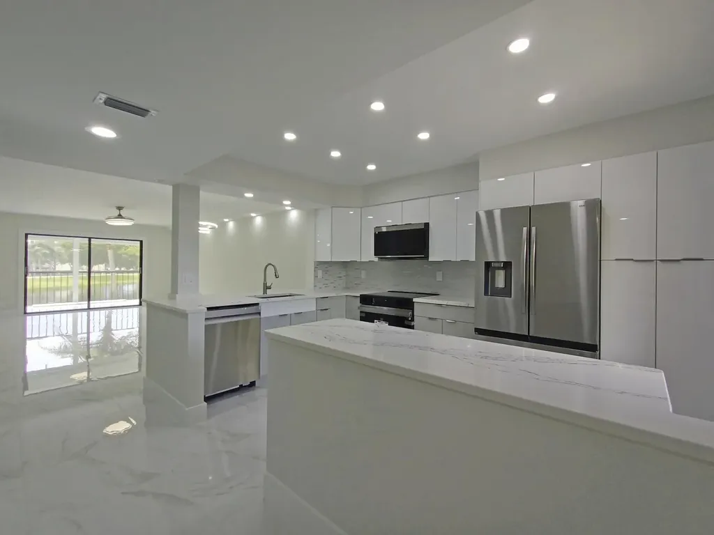 7280 Amberly Lane Delray Beach FL 33446