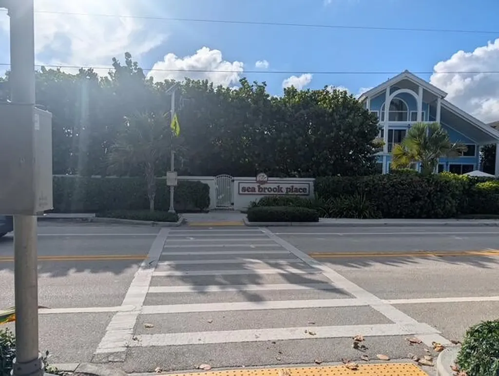 163 Seabreeze Circle Jupiter FL 33477