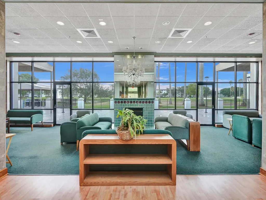 1104 Bahama Bend Coconut Creek FL 33066