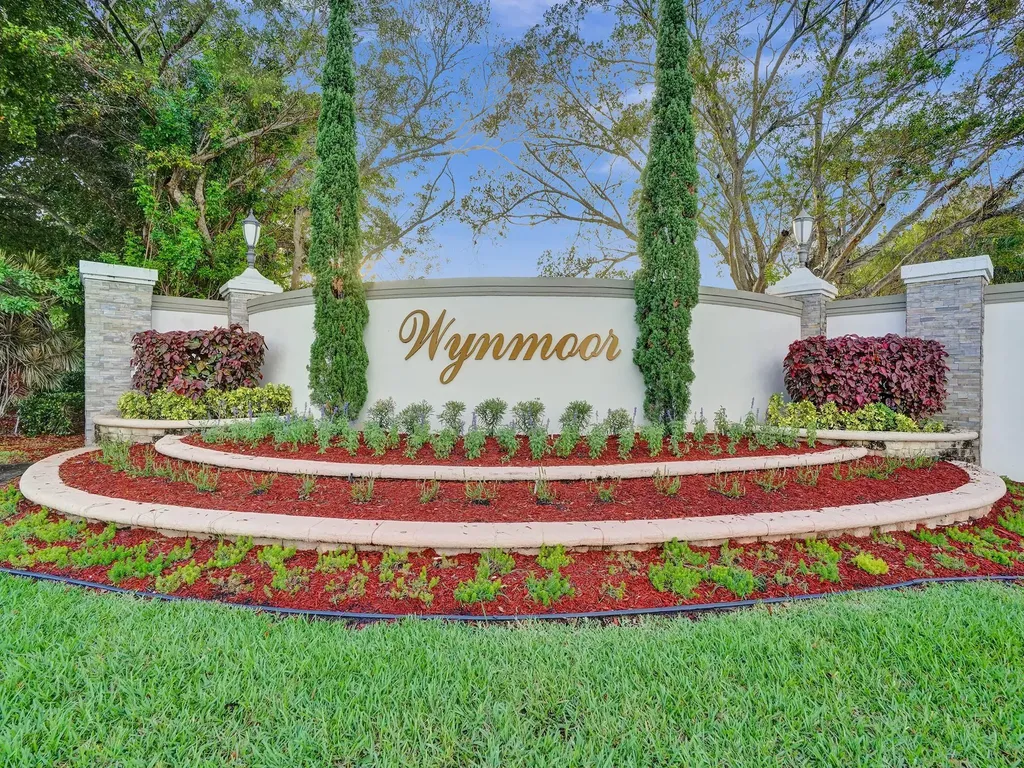 1104 Bahama Bend Coconut Creek FL 33066