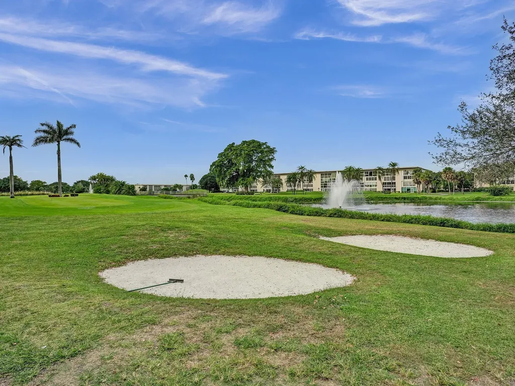1104 Bahama Bend Coconut Creek FL 33066
