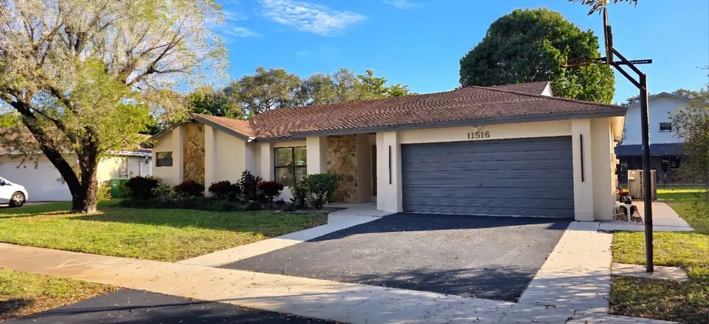 11516 SW 54th Street Cooper City FL 33330