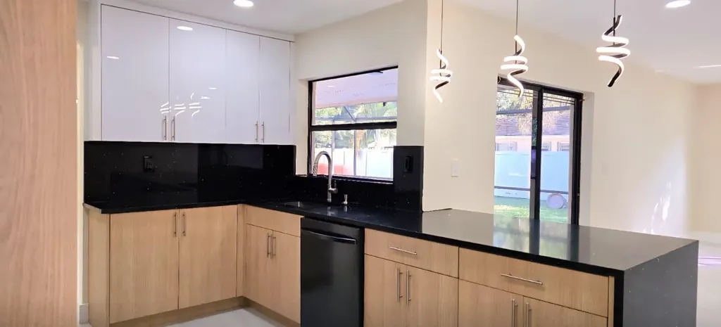 11516 SW 54th Street Cooper City FL 33330