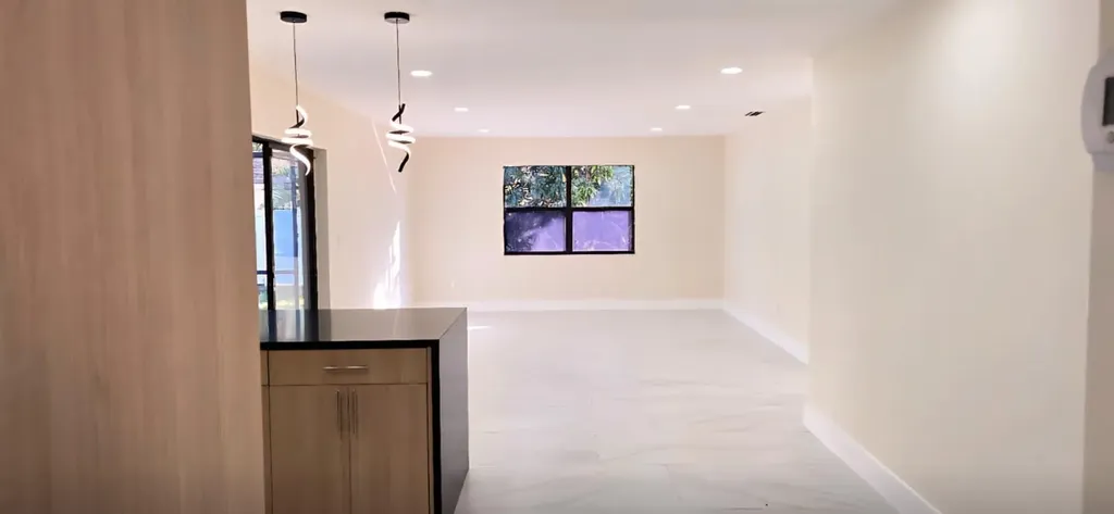 11516 SW 54th Street Cooper City FL 33330