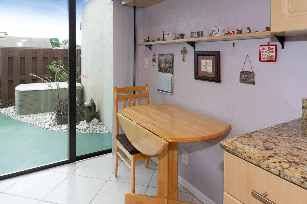 13923 Nesting Way Delray Beach FL 33484