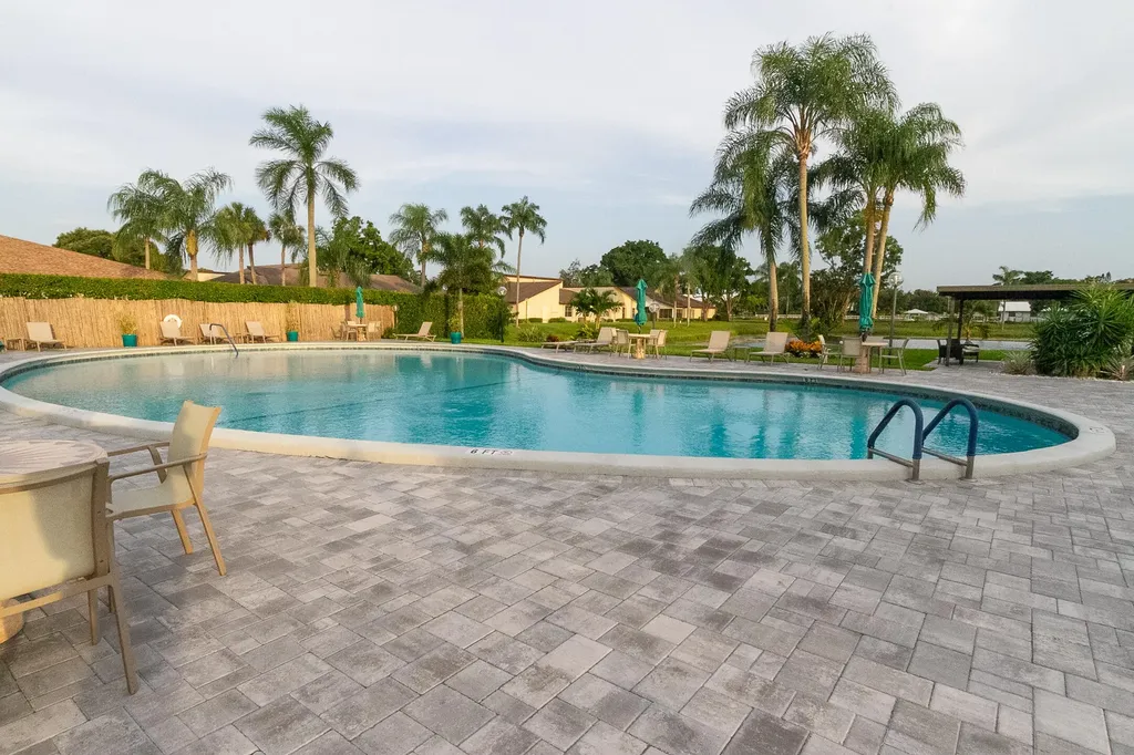13923 Nesting Way Delray Beach FL 33484