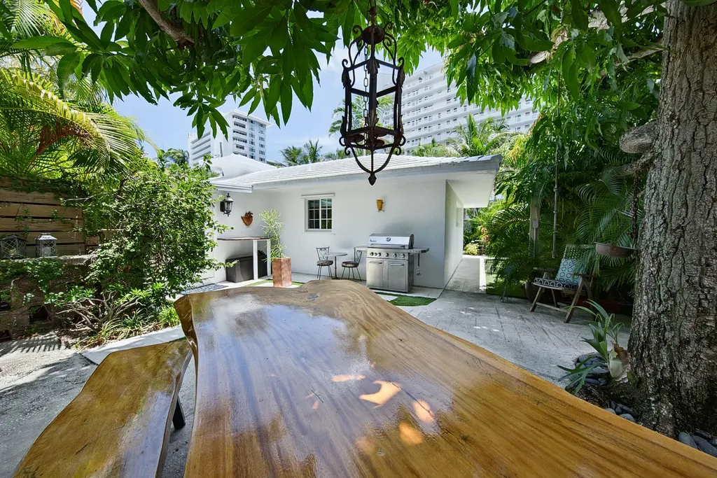1929 S Ocean Drive Fort Lauderdale FL 33316