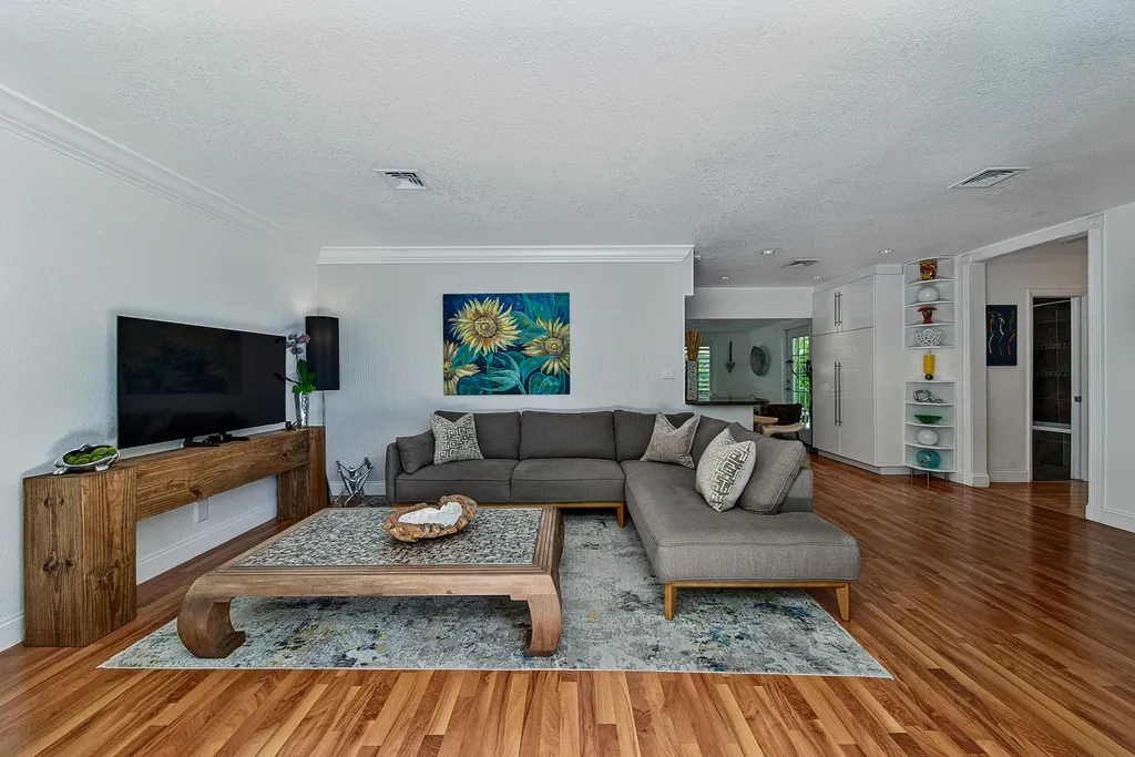 1929 S Ocean Drive Fort Lauderdale FL 33316