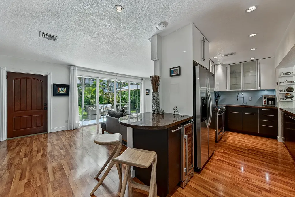 1929 S Ocean Drive Fort Lauderdale FL 33316