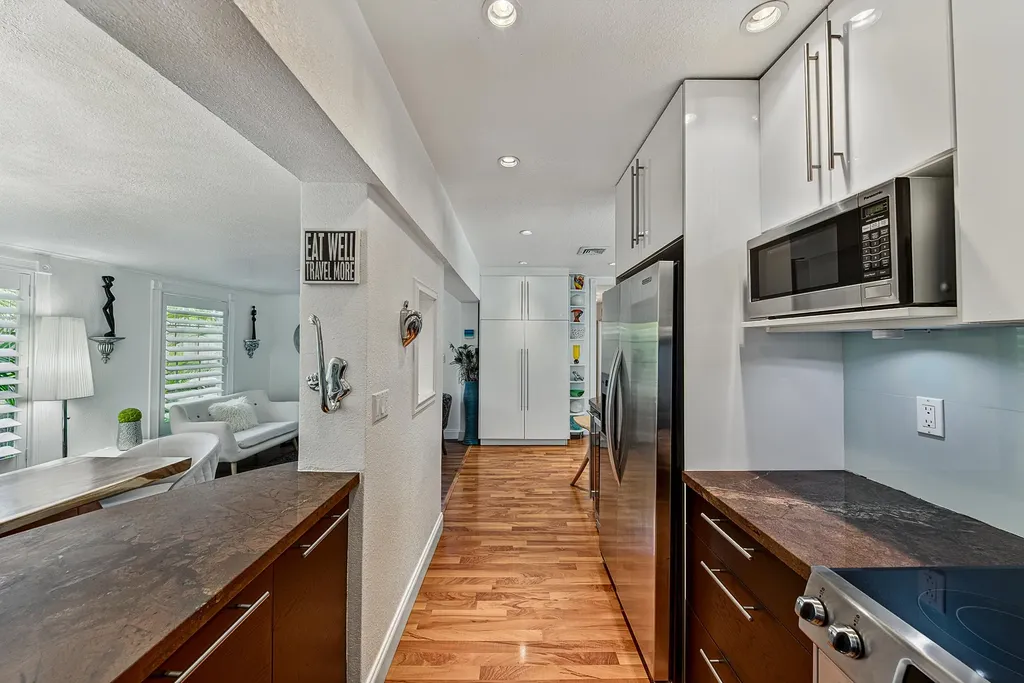 1929 S Ocean Drive Fort Lauderdale FL 33316