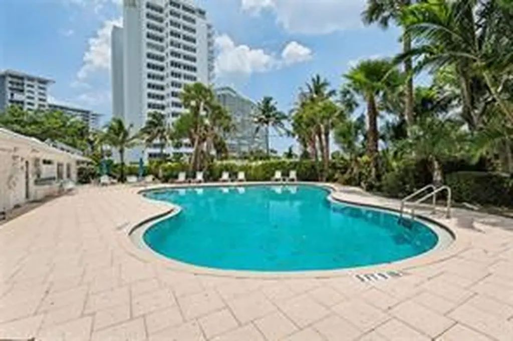 1929 S Ocean Drive Fort Lauderdale FL 33316