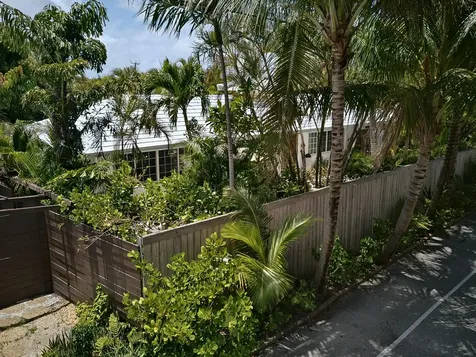 1929 S Ocean Drive Fort Lauderdale FL 33316