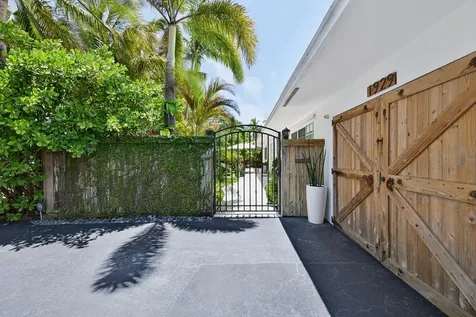 1929 S Ocean Drive Fort Lauderdale FL 33316