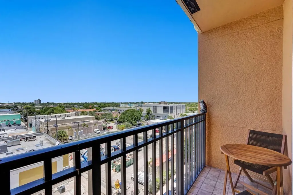 511 Lucerne Avenue Lake Worth Beach FL 33460