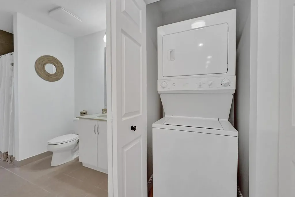 511 Lucerne Avenue Lake Worth Beach FL 33460
