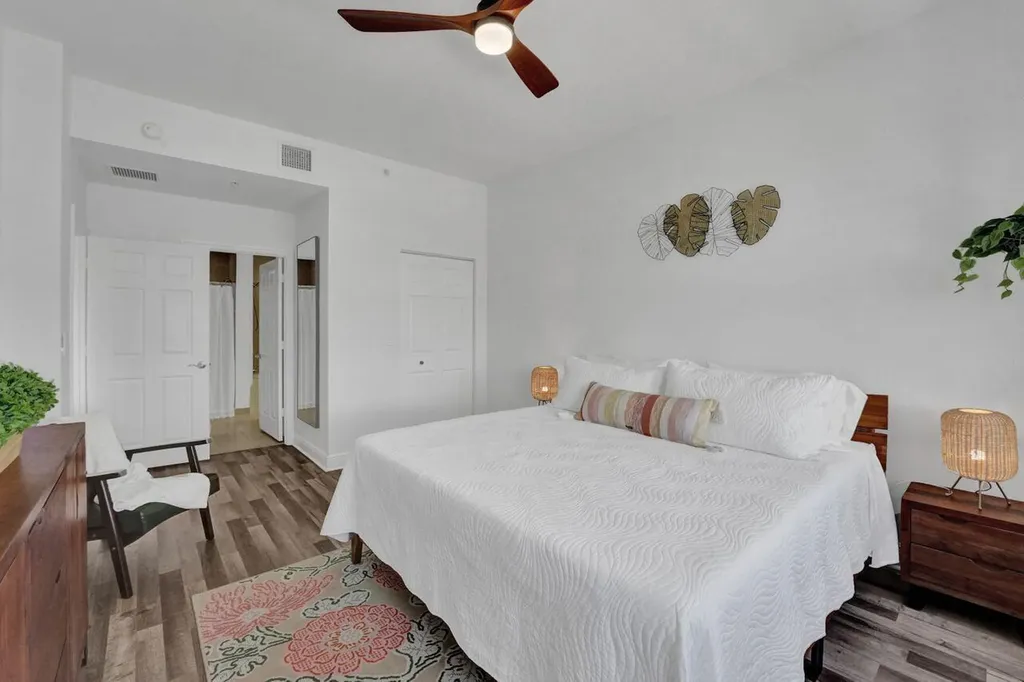 511 Lucerne Avenue Lake Worth Beach FL 33460