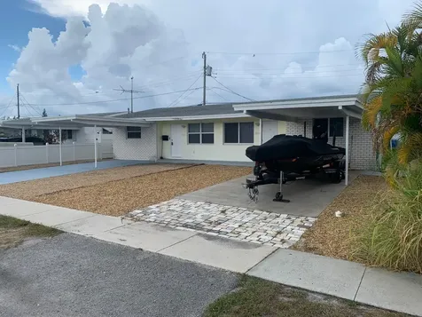 1311 Alho Drive Lantana FL 33462