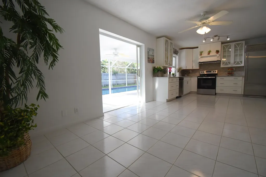 701 NW 6th Drive Boca Raton FL 33486