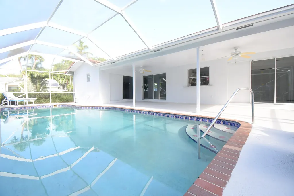 701 NW 6th Drive Boca Raton FL 33486