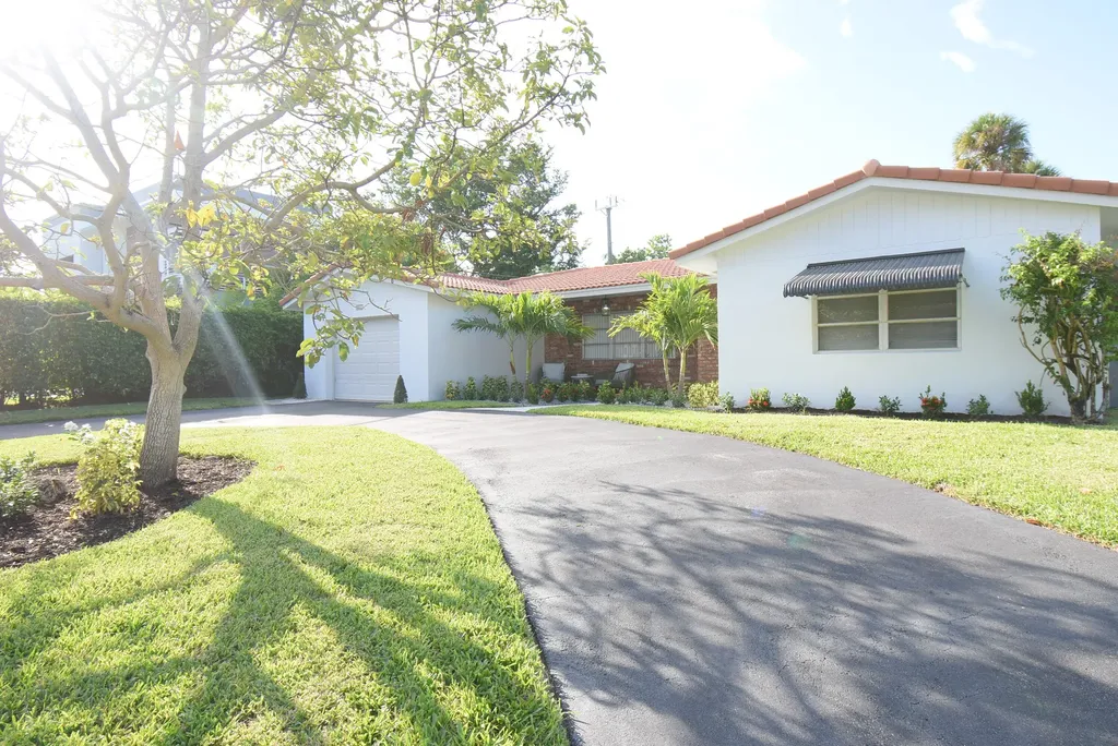 701 NW 6th Drive Boca Raton FL 33486