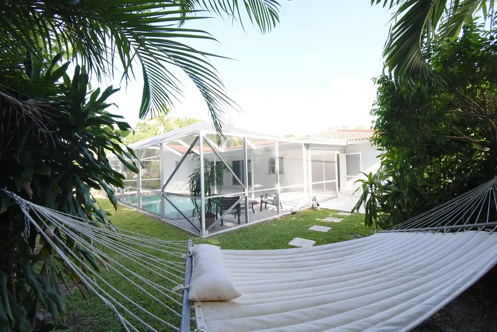 701 NW 6th Drive Boca Raton FL 33486