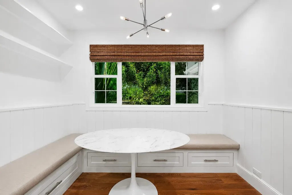 232 Essex Lane West Palm Beach FL 33405
