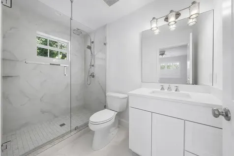 232 Essex Lane West Palm Beach FL 33405