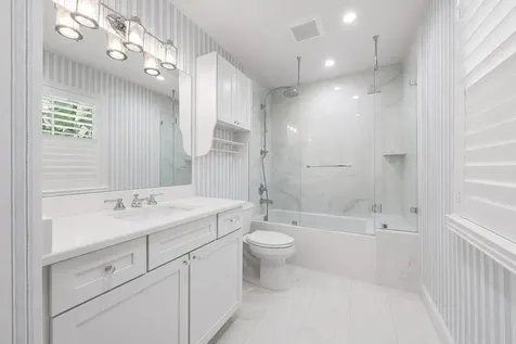 232 Essex Lane West Palm Beach FL 33405