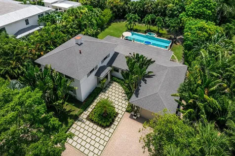 232 Essex Lane West Palm Beach FL 33405