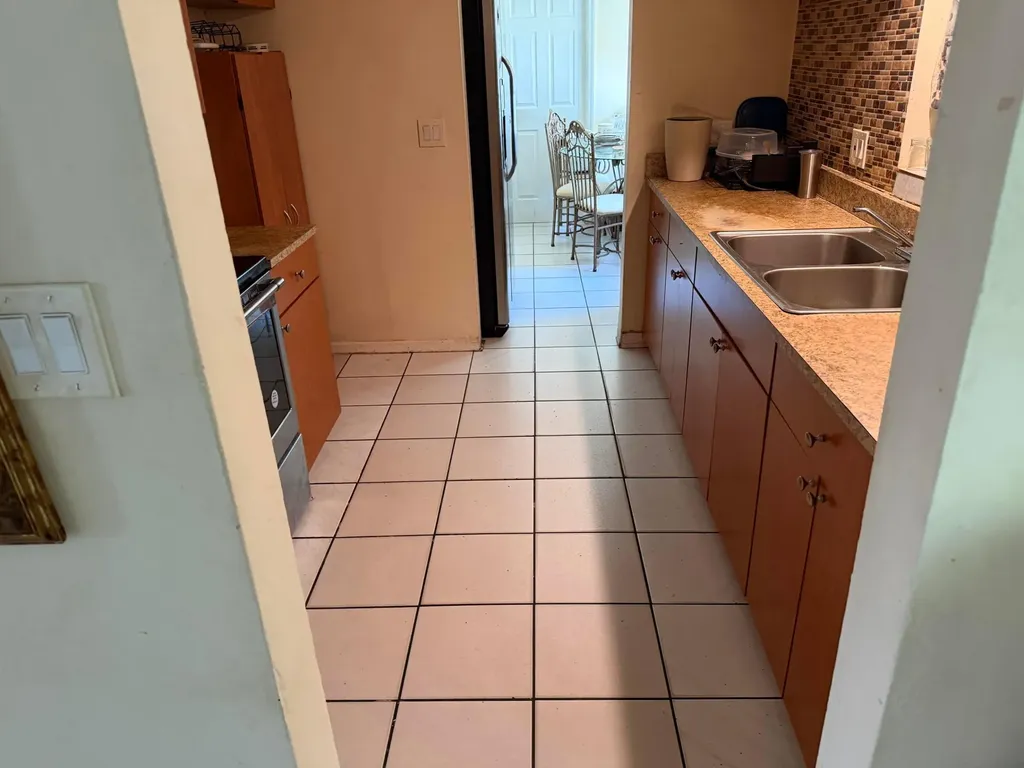 2986 Cortez Lane Delray Beach FL 33445