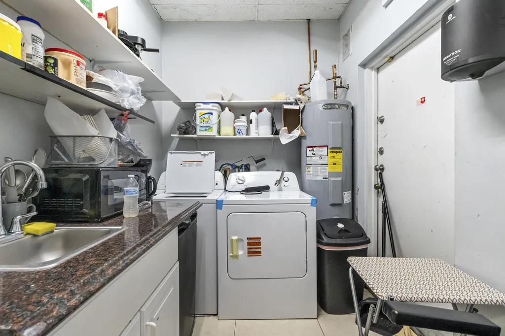 257 N University Drive Pembroke Pines FL 33024