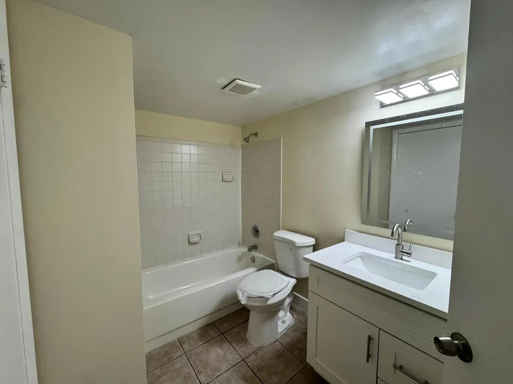 938 Coral Club Drive Coral Springs FL 33071