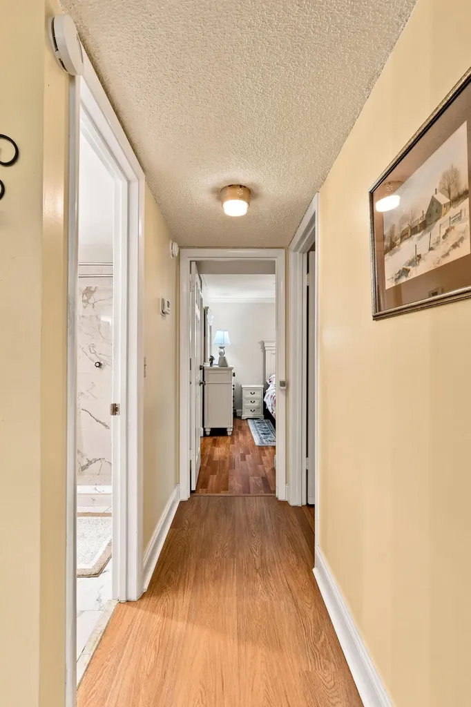2532 Boundbrook Drive S Palm Springs FL 33406