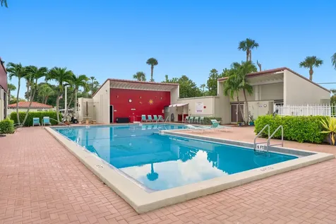 2532 Boundbrook Drive S Palm Springs FL 33406