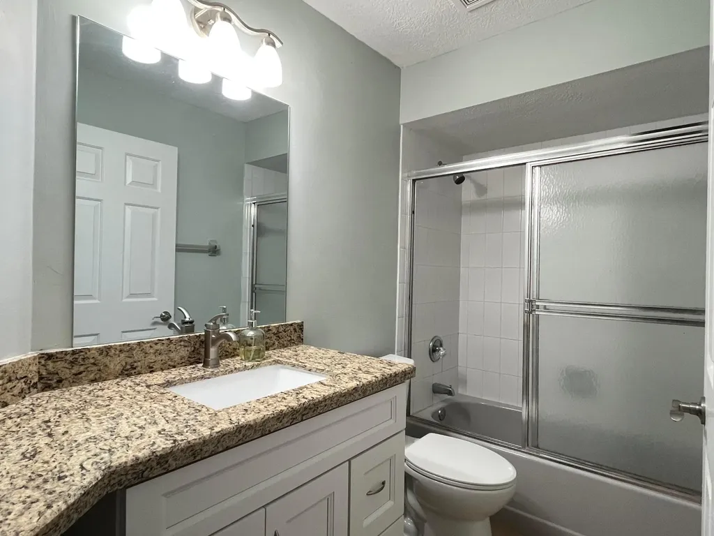 1258 SE Mc Farlane Avenue Port St Lucie FL 34952