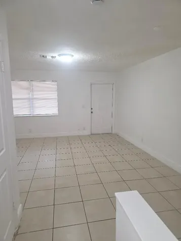 3640 NE 1st Avenue Oakland Park FL 33334