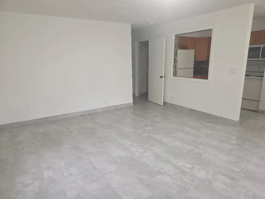 3640 NE 1st Avenue Oakland Park FL 33334