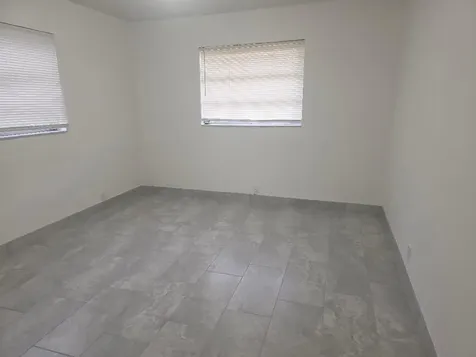 3640 NE 1st Avenue Oakland Park FL 33334